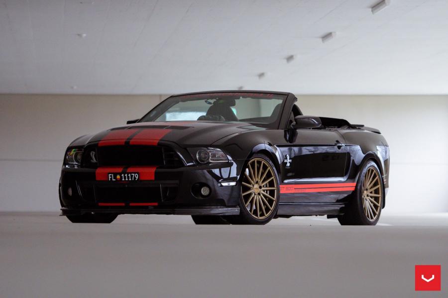  Shelby GT500 Convertible on Vossen Wheels (VFS2) 2017 года  (фото 1 из 30)